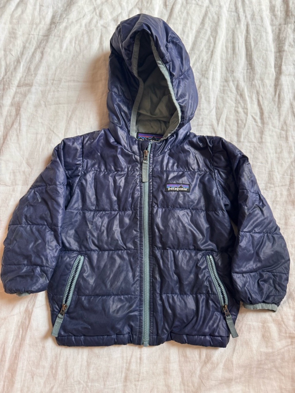 Patagonia Navy and Light Gray Hooded Down Sweater Puffer Jacket 12-18mo